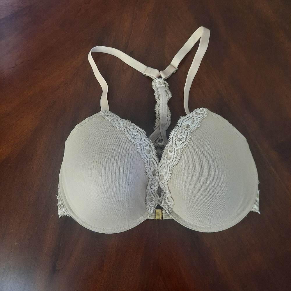 Natori 34D Feathers T-Back Front Closure Bra beige